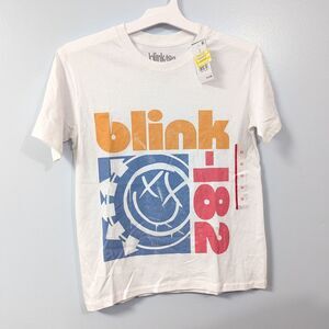 Blink 183  Graphic Band  Short Sleeve Tee